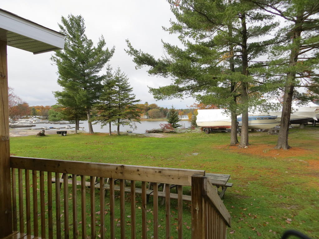 Halls Cottages Honey Harbor Zimmer foto